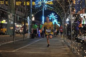 BIB: 3104
                            <button type="button" onclick="openModal(26274595)" class="btn btn-primary btn-sm float-right btn-popup" data-toggle="modal" data-target=".modal-high-quality">
                        <i class="fas fa-shopping-cart"></i> Add to Cart
                    </button>
                                            <button type="button" onclick="isThisMe(26274595, true)" class="btn btn-success btn-sm float-right btn-popup btn-isme hidden" data-toggle="tooltip" data-placement="bottom" title="นี่คือรูปของคุณใช่ไหม คลิกที่นี่เพื่อเอาเข้าอัลบั้ม">
                        <i class="fas fa-plus"></i> Add to album
                    </button>
                    <button type="button" onclick="isThisMe(26274595, false)" class="btn btn-warning btn-sm float-right btn-popup btn-isnotme hidden">
                        <i class="fas fa-ban"></i> Remove from album
                    </button>